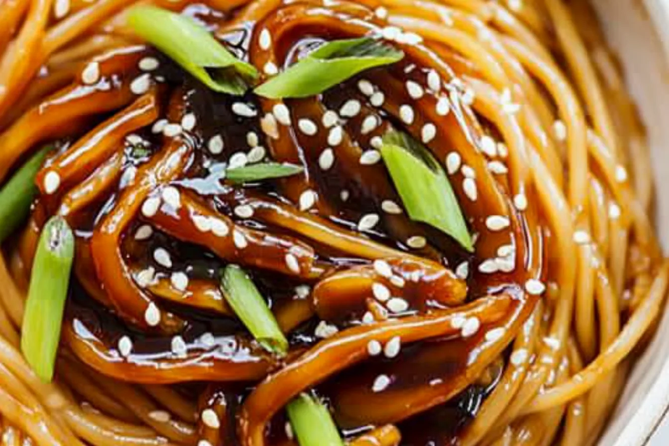 Simple Teriyaki Noodle Bowl