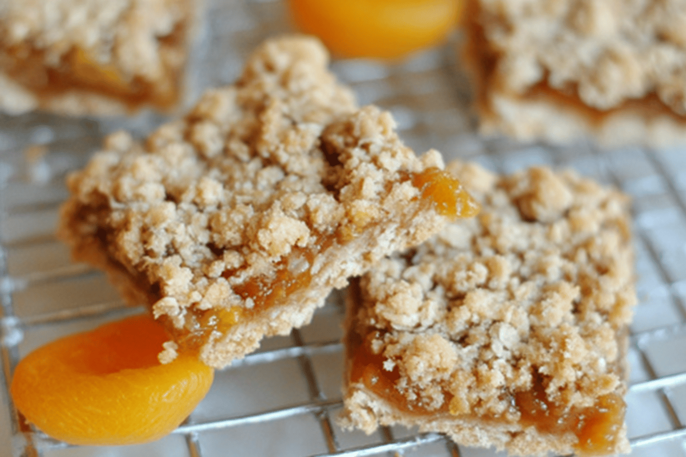 Apricot Oatmeal Crumble Bars