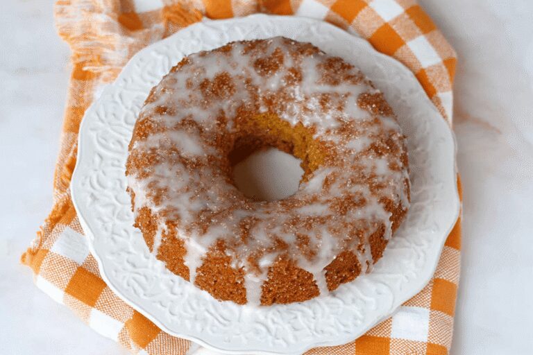 2 Ingredient Pumpkin Spice Cake