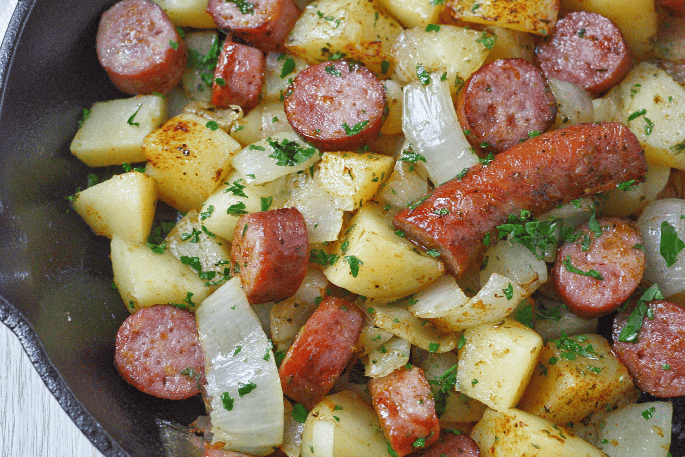 Easy Blackstone Sausage and Potatoes